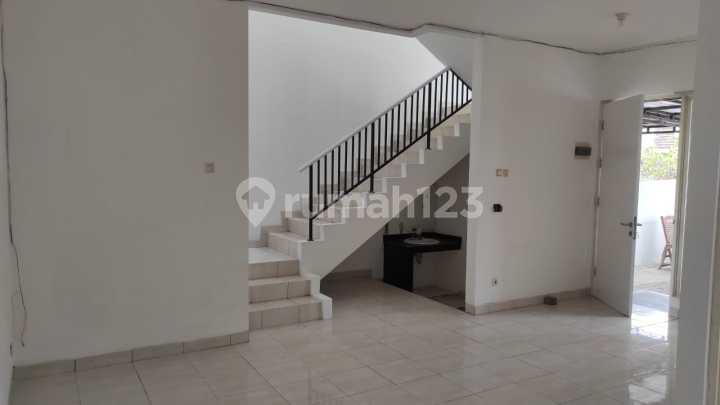 Nice 2-Story House in Harapan Indah Cluster Ifolia Bekasi - Fully Renovated Nice 2-Story House in Harapan Indah Cluster Ifolia Bekasi - Fully Renovated