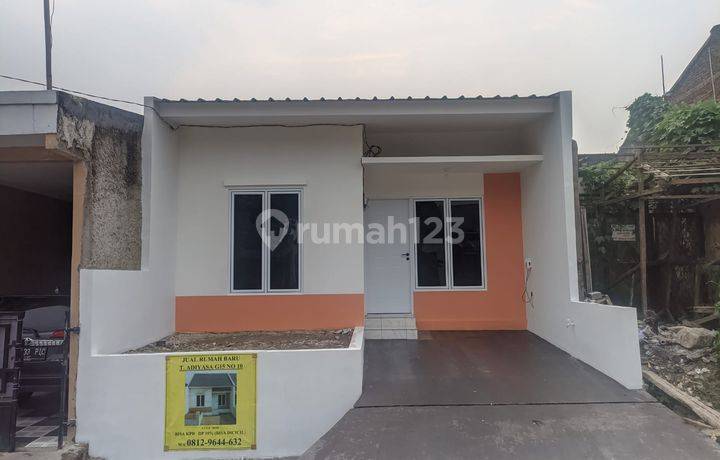 Jual Kpr Rumah Baru di Taman Adiyasa