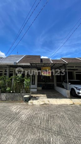 Rumah Tipe Modern Harga Murah Dekat Akses Tol di Limo (Ew)