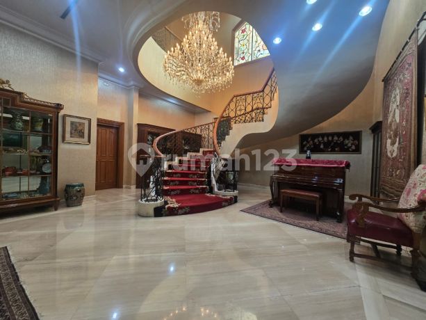 Dijual Rumah Mewah Exclusive Simprug Golf Tanah Kotak