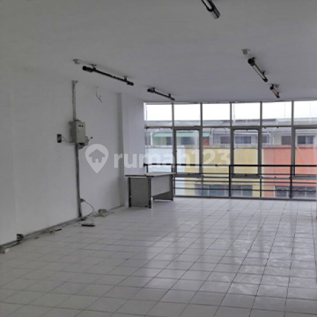 Ruko 3 Lantai SHM di Taman Kopo Indah, Bandung Ruko 3 Lantai SHM di Taman Kopo Indah, Bandung