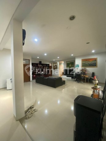 Nice 2-Story House with SHM in Babakan Jeruk, Bandung