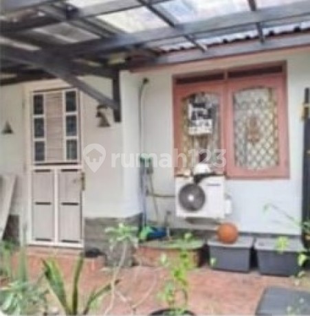 Rumah Hook Di Cluster Taman Ubud Asri Lippo Karawaci Tangerang 