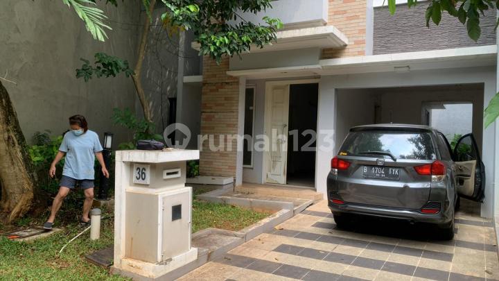 Rumah 2 Lantai Cluster Edison Gading Serpong Scientia Garden Summarecon Serpong