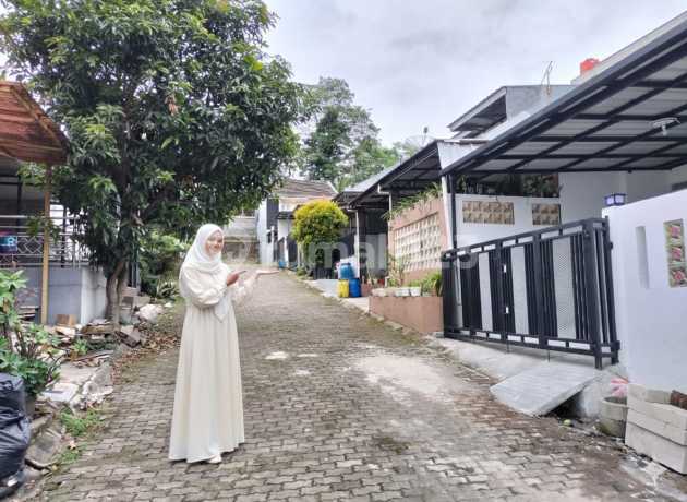 [Shm] Fully Renovated Strategic House in Grand Cinunuk Indah, 10 Minutes from Cileunyi Toll Gate!