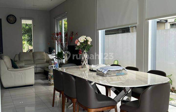 Rumah Cantik Taman Brawijaya Furnish5 Kamar Lippo Karawaci