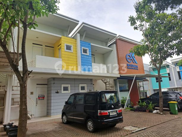 Disewakan Cortes Town House Depan Sekolah Al Azhar Jababeka Disewakan Cortes Town House Depan Sekolah Al Azhar Jababeka
