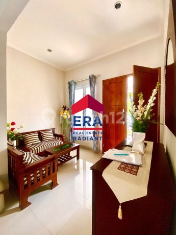 Rumah di Green Botanical Garden - Jagakarsa, Full Furnish