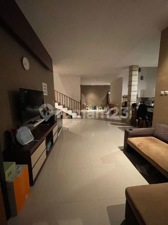 Harga Dibawah Pasar Rumah 2 Lantai Minimalis Pesona Bali City View Ciwaruga Harga Dibawah Pasar Rumah 2 Lantai Minimalis Pesona Bali City View Ciwaruga