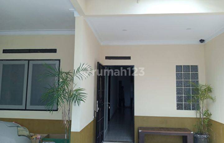 Rumah Bagus di Komplek Pesona Taman Burung - Gempol Sari Cijerah 2 Lantai SHM Utara