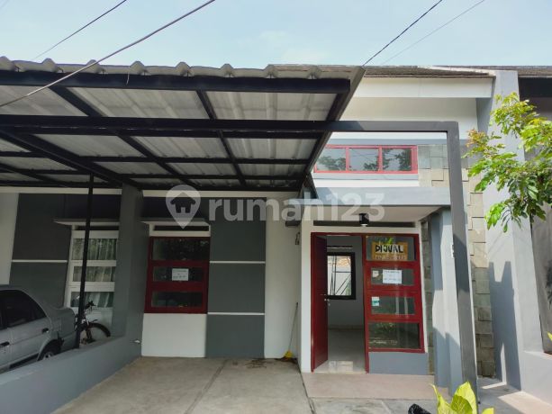 Rumah Bagus Di Komplek Buana Soetta - Gede Bage Hgb