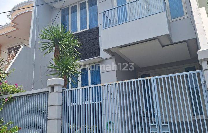 Dijual Rumah Grawisa Dekat Duta Mas, Jelambar, Jakarta Barat