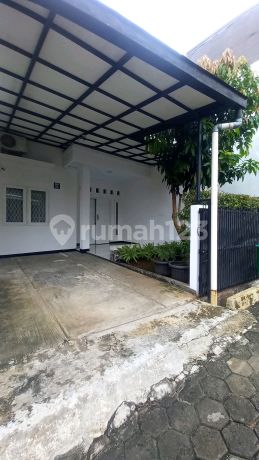 Beautiful House for Sale, Ready to Occupy, Cipayung Depok