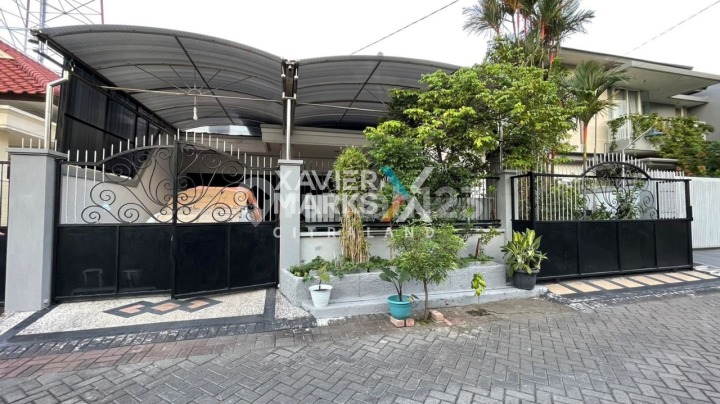 RUMAH VILLA BUKIT PERMAI FULL FURNISHED LOKASI STRATEGIS