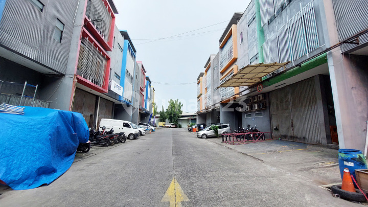 Dijual Gudang & Kantor Infinia Park Tebet, Jakarta Selatan.