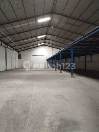 Gudang Manukan Wetan 60, Surabaya Gudang Manukan Wetan 60, Surabaya