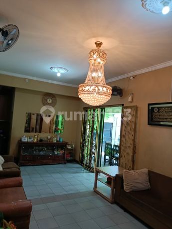 Rumah Bagus 2 Lantai Termurah Akses Pinggir Jalan Raya Condet, Jakarta Timur