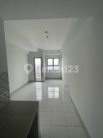 Hot Item M Square Apartment Hot Item M Square Apartment