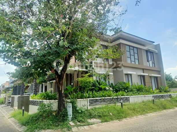 FOR SALE Luxury House in Casa Grande, Sleman FOR SALE Luxury House in Casa Grande, Sleman