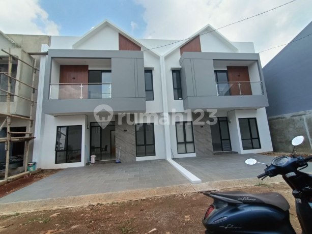Murah Free BPHTB Rumah Cluster Baru 2 LT Dekat LRT & Tol