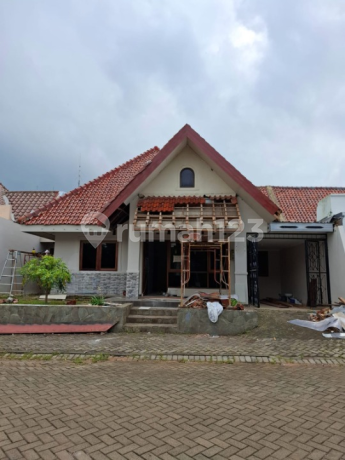 Dijual Rumah di perum Taman Setiabudi Banyumanik, Semarang