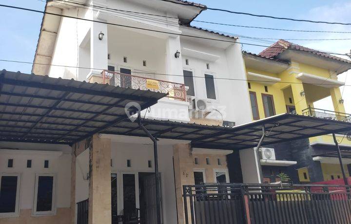Rumah 2 Lantai Bagus SHM di Villa Tembalang, Semarang