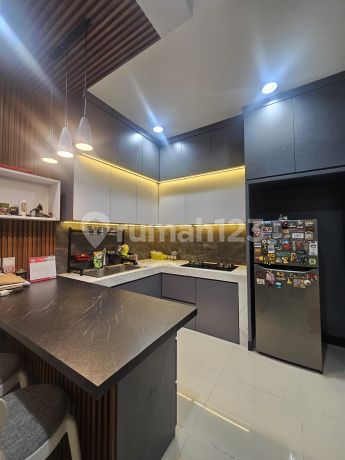 Tesla Gading Serpong Ready-to-Occupy House Negotiable Tesla Gading Serpong Ready-to-Occupy House Negotiable