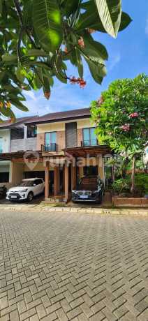 Jual Cepat,,,Bu ,,Dibawah Harga NJOP ,Rumah Bagus Minimalis di Pulomas Residence
