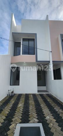 Dijual Rumah Cantik Minimalis Baru 2 Lantai di Kelapa Gading Dijual Rumah Cantik Minimalis Baru 2 Lantai di Kelapa Gading