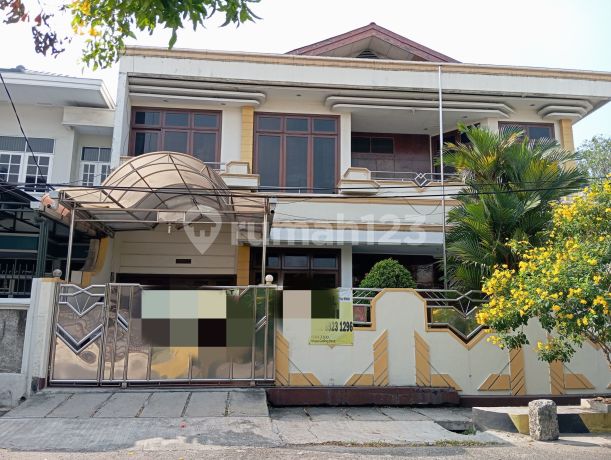 Rumah Siap Huni 2 Lantai 5 Kamar Jalan 3 Mobil di Kelapa Gading