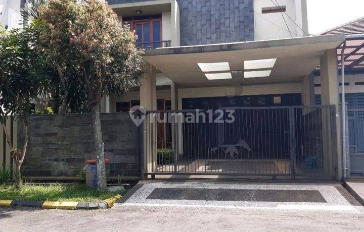 JUAL RUMAH BAGUS 2LANTAI BATUNUNGGAL SENTOSA.