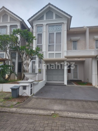 Fully Furnished House at Whitsand Greenwich BSD Fully Furnished House at Whitsand Greenwich BSD