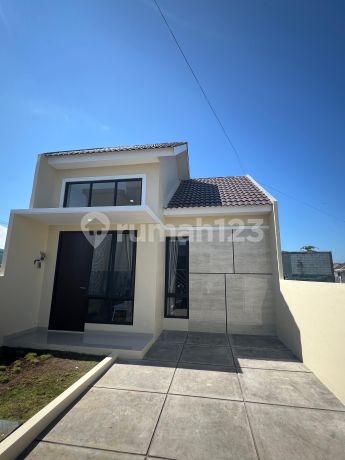 Rumah Dekat MERR Rungkut Surabaya Timur Di Park Sunrise Wonorejo 