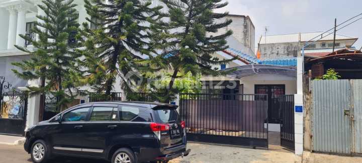 Asri House LT 200 M² in Taman Pulo Indah - Penggilingan Cakung Asri House LT 200 M² in Taman Pulo Indah - Penggilingan Cakung