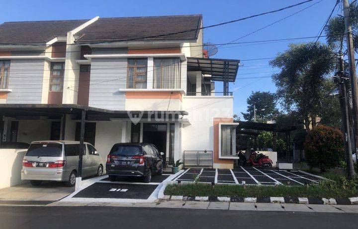 Muraaaaah Rumah Hoek Dalam Cluster One Gate Di Bandung Timur Regency Dekat Mall Ubertos Ujungberung Bandung