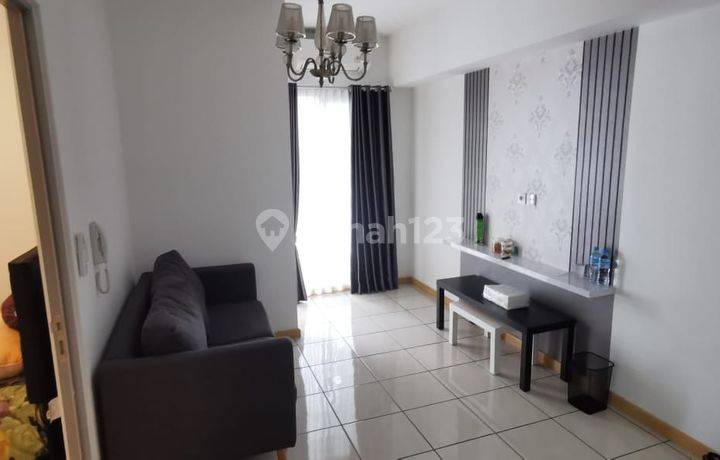 Jual Cepat Apartment 2 BR Pool View Furnish M-Town Residence Gading Serpong
