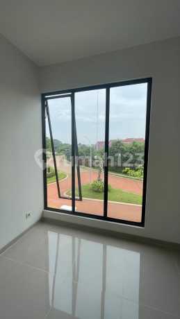 For Sale Unfurnished Move-In Ready House in Serpong Jaya Housing Complex.