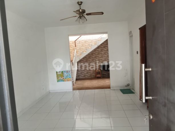 For Sale Semi Furnished Ready to Occupy House in Grand Batavia Cluster Breeze, Pasar Kemis Tangerang For Sale Semi Furnished Ready to Occupy House in Grand Batavia Cluster Breeze, Pasar Kemis Tangerang