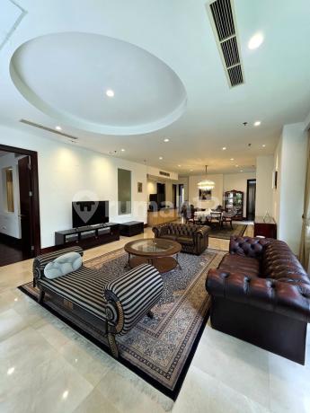 2 UNIT ONLY!Apartment Serasa Tinggal Di Rumah Tapak  ( Landed House ) Apartment Pearl Garden  Gatot Subroto Jakarta Selatan