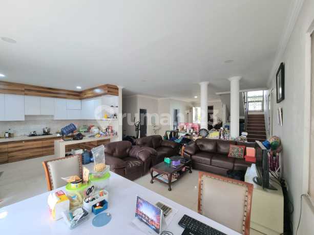 Dijual Rumah Hook Ngantong Semi Furnished Siap Huni Cluster Oleaster Gading Serpong Dijual Rumah Hook Ngantong Semi Furnished Siap Huni Cluster Oleaster Gading Serpong
