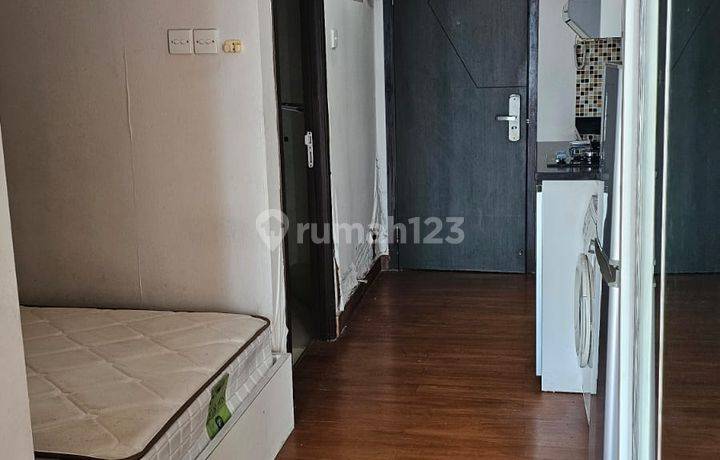 Ready to Buy Studio Furnished Apartemen The Hive Tamansari Cawang
