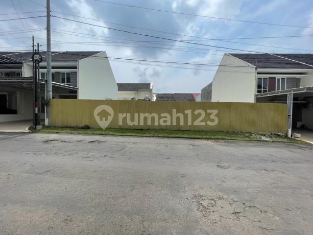 Dijual tanah di Perumahan Salatiga