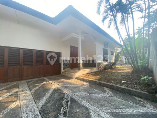 House for Sale in Kemang, South Jakarta