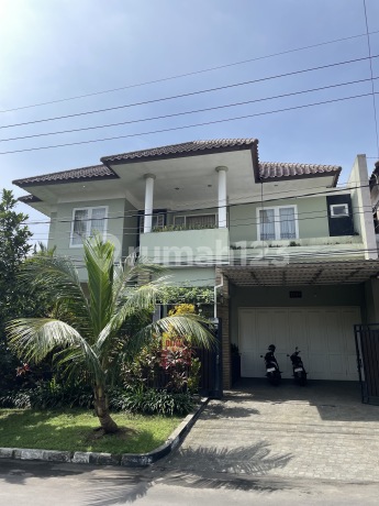 DIJUAL RUMAH MEWAH 2 LANTAI FULLY FURNISHED POSISI HOOK DI PUNCAK DIENG MALANG DIJUAL RUMAH MEWAH 2 LANTAI FULLY FURNISHED POSISI HOOK DI PUNCAK DIENG MALANG