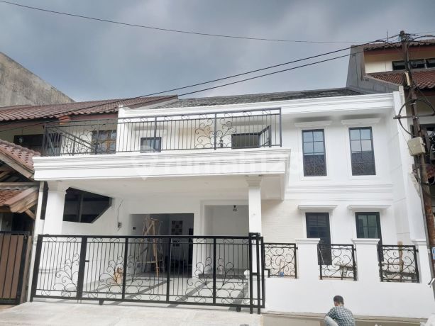 Rumah Bagus Di Puri Flamboyan Ciputat Tangerang Selatan Rumah Bagus Di Puri Flamboyan Ciputat Tangerang Selatan