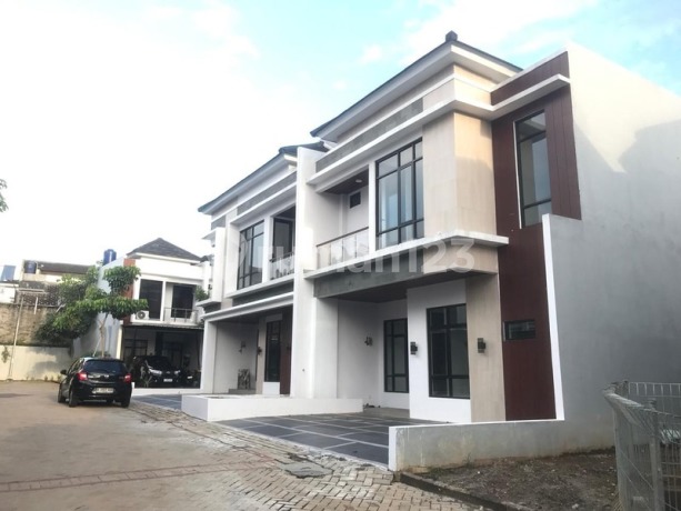 Rumah Baru Siap Huni di Bintaro 5 Menit Cluster Kuricang KRL Pondok Ranji 2 Lantai Rumah Baru Siap Huni di Bintaro 5 Menit Cluster Kuricang KRL Pondok Ranji 2 Lantai