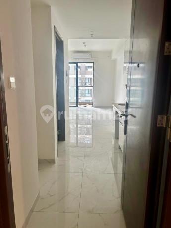 Skyhouse 2 Bedroom Apartment, Alam Sutera, Tangerang