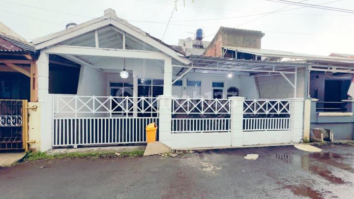 For Sale House in Bandung Inten Indah Complex, Strategic Location.
