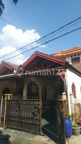 Rumah 2 Lantai Siap Huni Perumahan Telaga Kahuripan Kemang Bogor Rumah 2 Lantai Siap Huni Perumahan Telaga Kahuripan Kemang Bogor