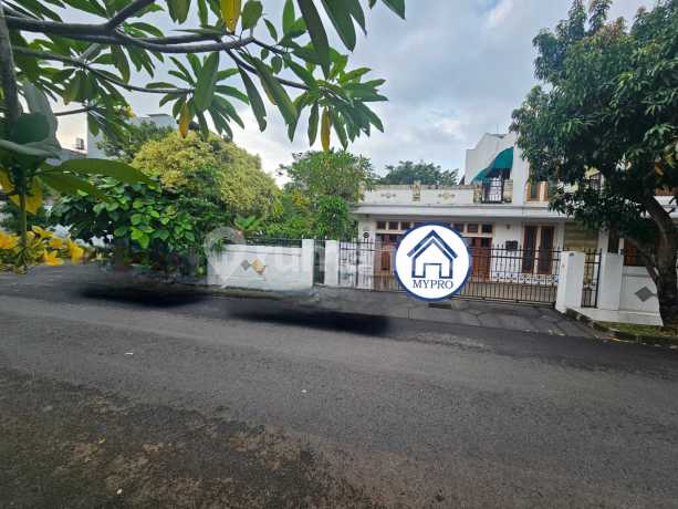 For Sale: House and Garden in Permata Buana, Kembangan, West Jakarta For Sale: House and Garden in Permata Buana, Kembangan, West Jakarta